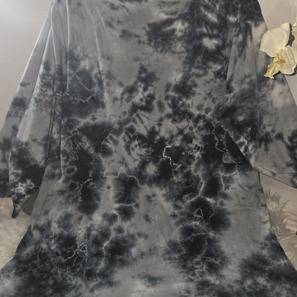 PINK Victoria's Secret Blue And White Tie-Dye 3/4 Sleeve Tee. Size XXL - Picture 7 of 9